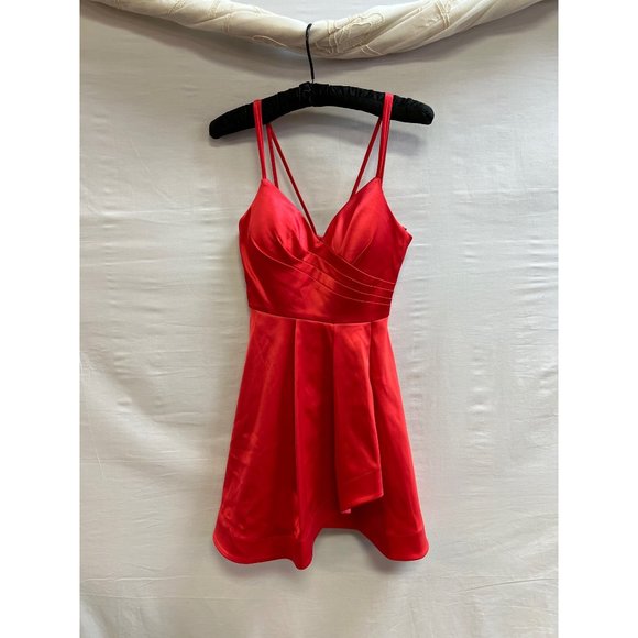 New Without Tags Sequin Hearts Red Short V-Neck Party Dress 0 - Picture 1 of 8